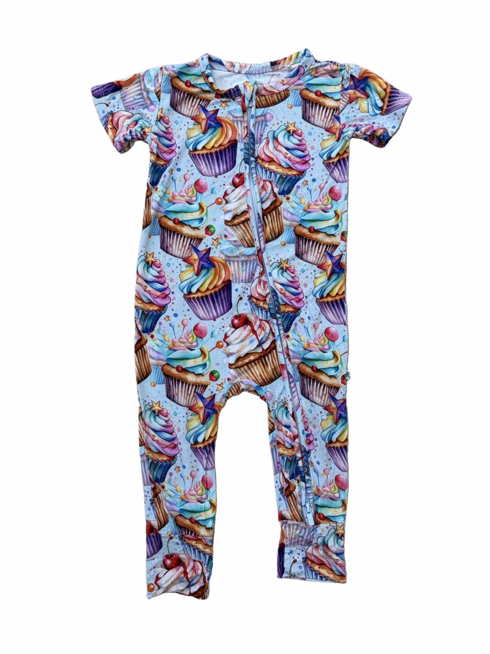 Bums & Roses Size 18-24 Months Frosting Filled Wishes Cupcake Bamboo Romper
